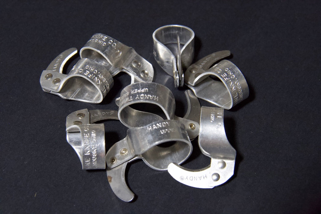 TWINE CUTTER